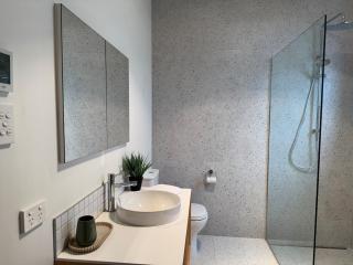 Howick Heights Unit 2 Inner Launceston Living - 7