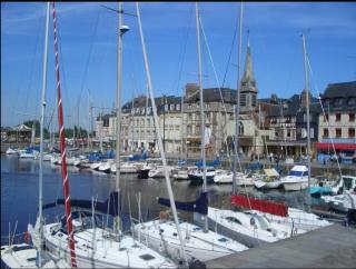 Studio moderne avec Balcon à 5 min de Honfleur parking et piscine - 9