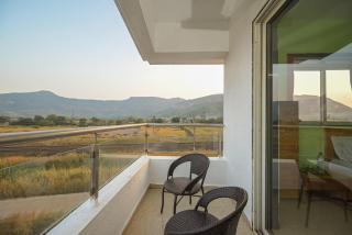 ll EMPYREAN STAY ll BIG DADDY VILLA ll 6BHK ll AC ll PRIVATE POOL ll BACHELORS FRIENDLY ll - 4