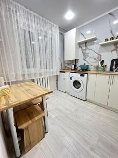 NEW 1-room Apartment 1 комнатная квартира в центре - 1