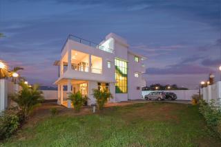 ll EMPYREAN STAY ll BIG DADDY VILLA ll 6BHK ll AC ll PRIVATE POOL ll BACHELORS FRIENDLY ll - 7