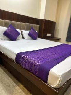 Spark Inn -Main Bazar New Delhi - 1