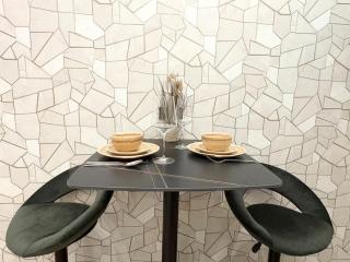 Easy City Access Dohány Street Home for 4 by NW - 1