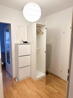 Modern 2-Room Private Apartment in City Center - 2