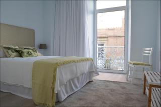 QUO Almeida Garrett - 5