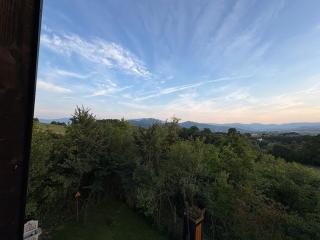 A-Frame Luxury House Near Travnik With Hot Tub - Nova Bila - 1