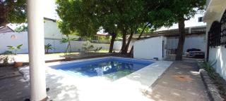 Mansión Lujosa con Piscina en manga - 5