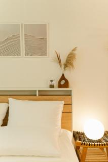 Soft Minimal 2BR Home near Dongdaemun, 2 stops to Myeongdong - 6