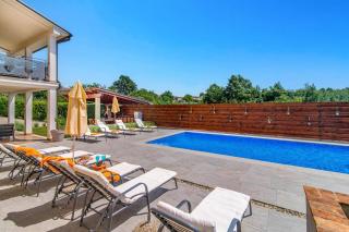 Villa Zupan by Villa Plus - 3