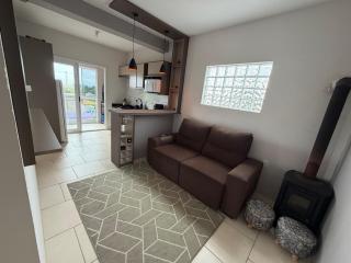 Apartamento moderno e completo - 0