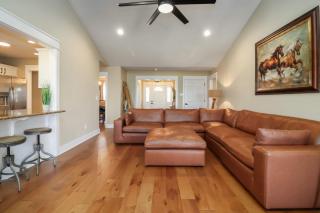 Ranch Retreat - Playroom - Arcade - 6