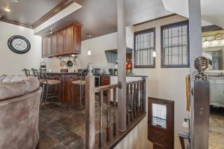 Ozark Mountain Retreat- Movie Theatre Dance Floor - 3