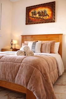 Azra Homes Famille uniquement - 8