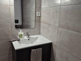 Studio cosy 17m², proche télécabine, 2/4 pers, parking - FR-1-234-351 - 1