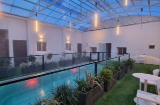 Don Leon Boutique - 0