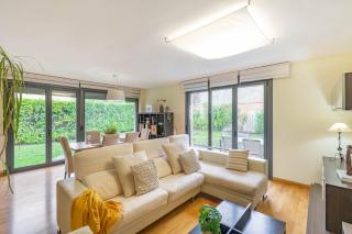 Gran chalet con amplio jardín próximo a Pamplona - 3