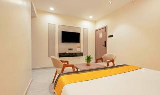 Itsy Hotels Indra Palace - 2