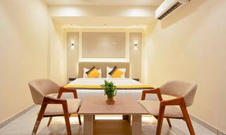 Itsy Hotels Indra Palace - 3