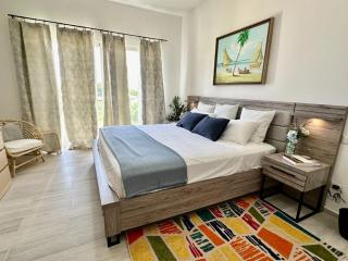 Corner 2BDR in Coral Bay 2 in front of Hard Rock - 2