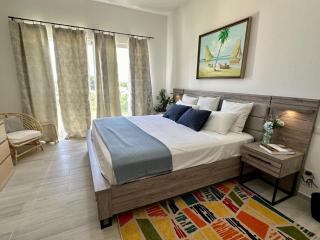 Corner 2BDR in Coral Bay 2 in front of Hard Rock - 3