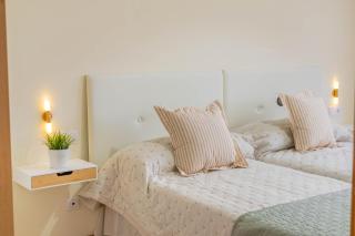 Gran chalet con amplio jardín próximo a Pamplona - 5