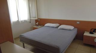 Flat with luminous terrace close to the sea - 6