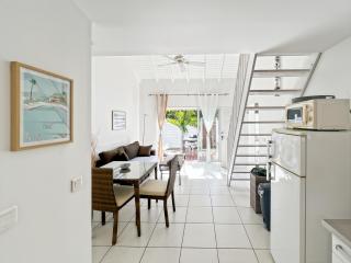 Mango Vert Duplex - Orient Bay - 9