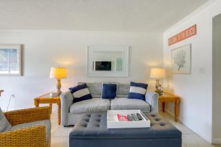 650 Feet to the Beach! Arcadian Shores Townhome - 5