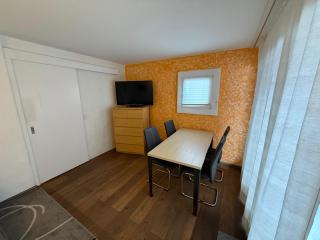 Champfer Garden Apartment - 7