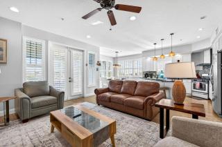 Treasure Trove Buccaneer | Waterfront with a Pool - 2