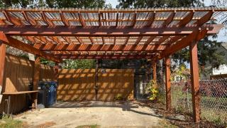 Winnipeg cozy 2 bed 1 bath home - 10 min drive to HSC - 5