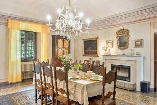 Historic Villa With Natural Pool In Pontremoli - 8