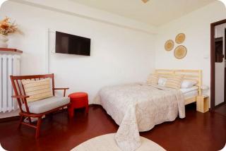 Cozy Stay Salezego Apartment Stadium View - 6