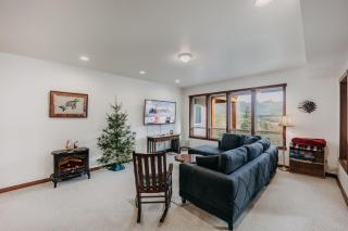 15MBH - Amazing Mountain Views - Hot Tub - Pets Ok home - 6