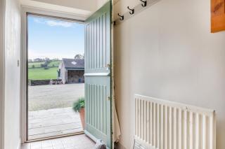 3 Bed in Alsop-en-le-Dale oc-w33738 - 9