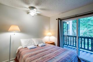 09SLL - Convenient - Inexpensive - Sleeps 2 condo - 0