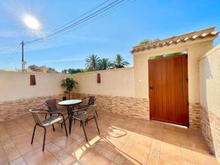 Calas Blancas Torrevieja by Villas&You - 6