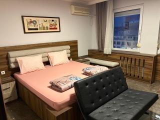 Times Square Studio - 8