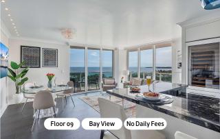MVR - Elevate Your Stay with Panoramic Bay Views - 0
