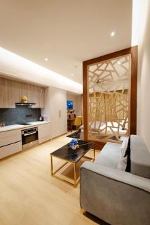 Galaxy blue sapphire plaza - 1