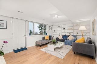 Peaceful Retreat Near Downtown Vancouver and Cypress - 8