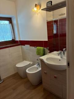 Perarolo home with a view of the Dolomites, sleeps 5 - 3