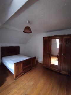 Large family home, close to ski resort - 3