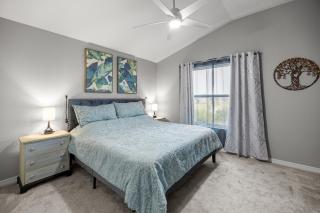 Luxe 2BR in The Villages, Mins to Eastport Town Square With Patio and Kingbed - 9