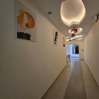 Magnificent White House Semporna by BS - 2