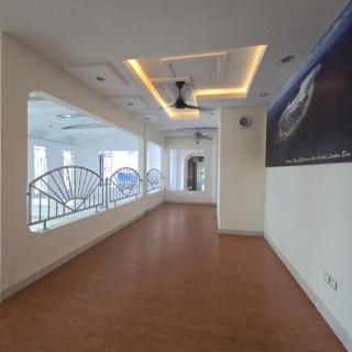 Magnificent White House Semporna by BS - 3