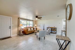 2 Mi to Gulf! Pet-Friendly Home in New Port Richey - 4