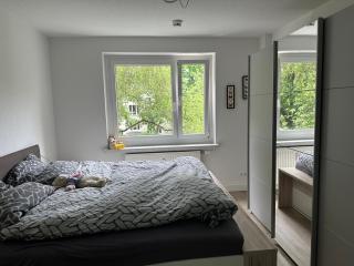 Ruhiges Zimmer am Zoo & Großen Garten - 0