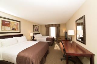 Holiday Inn & Suites Lloydminster by IHG - 6