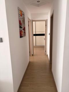 Oak Classic Residency - 3